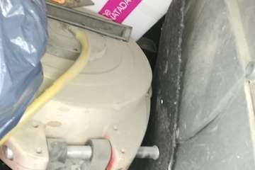  El incivismo se ceba con Cuatro Puertas (Foto TA)