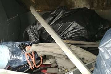  El incivismo se ceba con Cuatro Puertas (Foto TA)