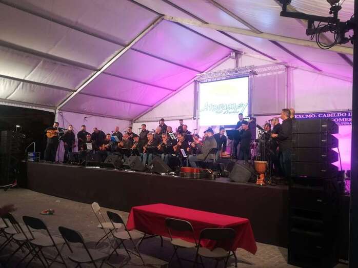 Momento de la actuación del grupo teldense (Foto TA)