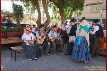 Romerías en La Medianía (Foto 1-25) y Las Huesas (26-53) (Foto TF)
