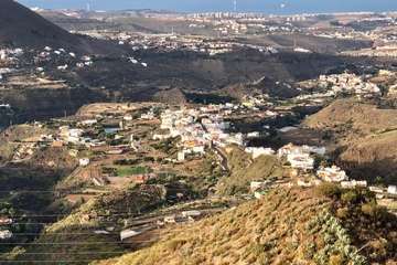 La cruz que ilumina Las Nieves (Foto TA)