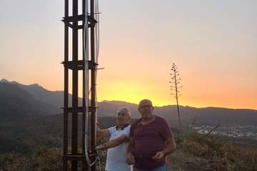 La cruz que ilumina Las Nieves (Foto TA)