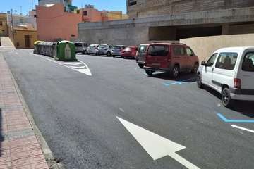 La renovación del asfalto deja flamante tres calles de Los Llanos (Foto TA)