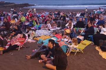 Proyección de la película 'Campeones' en Salinetas (Foto TA)