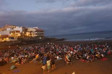 Proyección de la película 'Campeones' en Salinetas (Foto TA)