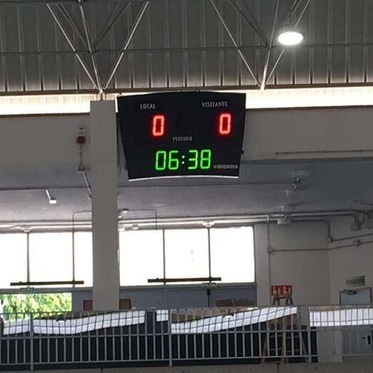 El nuevo marcador instalado (Foto TA)