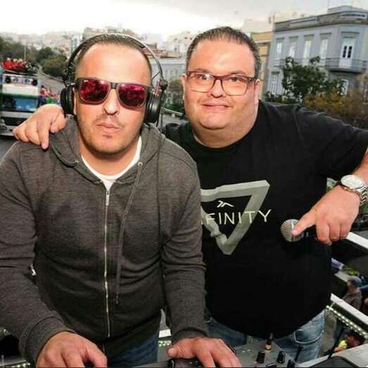 Víctor y Nacho González, los hermanos djs ampliamente conocidos en Telde (Foto TA)