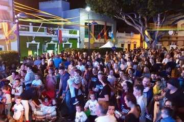 Concierto de Charcojondo en la plaza de Las Nieves de Lomo Magullo (Foto TA)