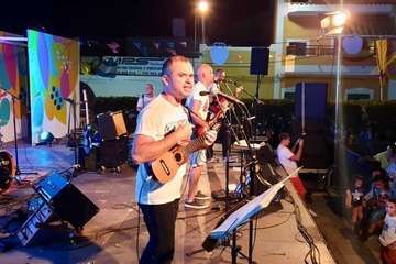 Concierto de Charcojondo en la plaza de Las Nieves de Lomo Magullo (Foto TA)