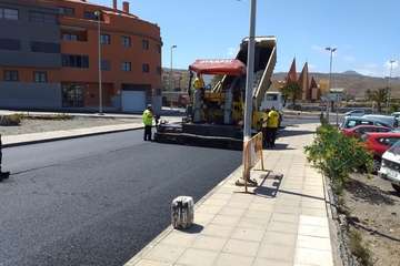Obras de reasfaltado de las calles de Brasil, Perú y Ecuador (Foto TA)