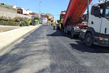 Obras de reasfaltado de las calles de Brasil, Perú y Ecuador (Foto TA)