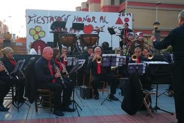 Yoga y concierto de la Banda Municipal para despedir las fiestas de La Garita (Foto TA)