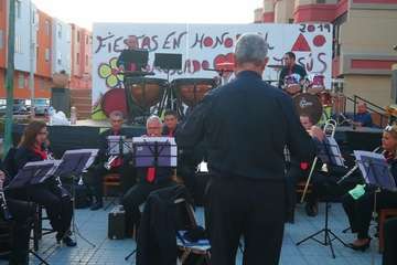 Yoga y concierto de la Banda Municipal para despedir las fiestas de La Garita (Foto TA)