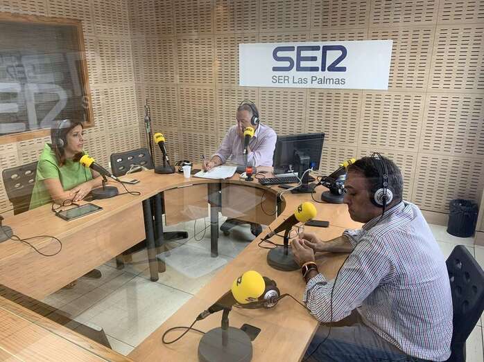 Momento de la tertulia de este lunes en Ser Las Palmas (Foto TA)