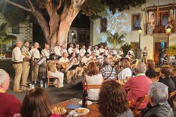  Éxito de 'Tenderete' en San Juan de Telde (Foto TA)