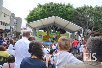 Los Llanos se divierte con las travesuras del payaso Zapito (Foto Francisco Javier Santana)