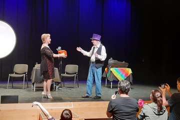 Juan Tamariz llena de misterio y alegría el Teatro de Telde (Foto TA)