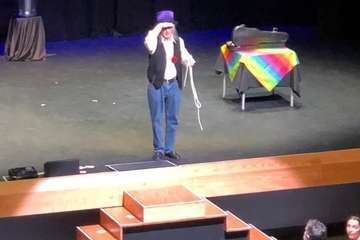 Juan Tamariz llena de misterio y alegría el Teatro de Telde (Foto TA)