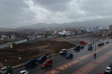 Lluvias en Telde en el Día de la Constitución (Foto Jesús Ruiz Mesa)