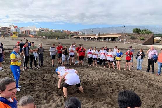 Encuentro de Escuelas de Lucha Canarias de Gran Canaria en Melenara-Telde  (Foto TA)