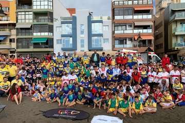 Encuentro de Escuelas de Lucha Canarias de Gran Canaria en Melenara-Telde  (Foto TA)