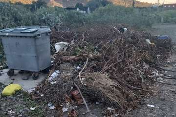 El Valle de los Nueve acumula vertidos ilegales en su entorno (Foto TA)