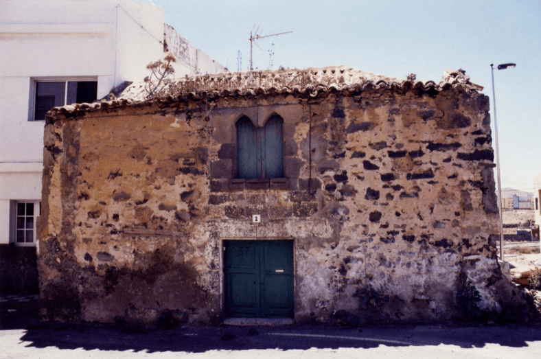 La vivienda corre riesgo de derrumbe, según un vecino (Foto TA)