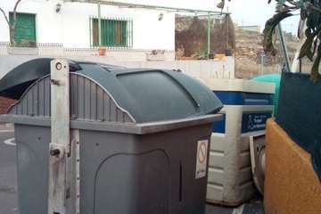 Caserones pide la reposición de contenedores en mal estado (Foto TA)