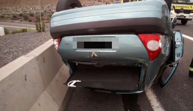 Estado en que quedó el vehículo (Foto TA)