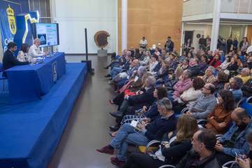 Presentación del libro Fronteras sobre la migración (Foto TA)