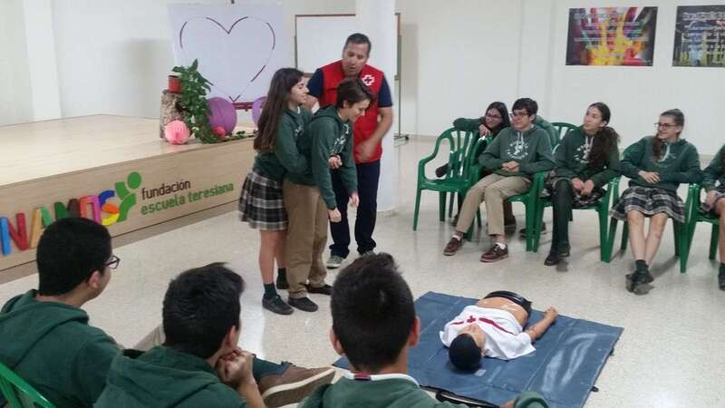 Momento de la clase práctica de este lunes (Foto TA)