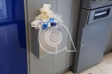 El área de cajeros del BBVA de San Juan, una