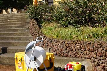 La UME desinfecta el Centro de Salud de Valsequillo tras dar positivo dos de sus profesionales (Foto Acfi Press)
