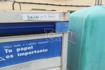 Marpequeña Alta, con el personal de Recogida de Residuos (Foto TA)