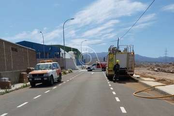 Telde, base de operaciones de helicópteros del GES para el reparto de material sanitario (Foto TA)