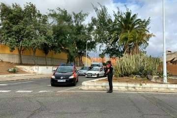 Controles de la Policía Canaria en Telde (Foto TA)