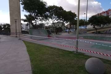 La zona del parque urbano de La Barranquera, precintada por la Policía Local de Telde (Foto TA)