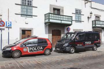 La Policía Canaria y la Policía Local de Telde intensifican los controles por el uso de las mascarillas (Foto Acfi Press/TA)