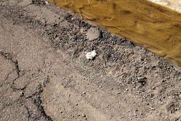 Calle trampa en Caserones Bajos para las personas con movilidad reducida/TA.