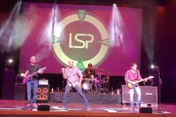 Concierto de Los Salvapantallas en el Teatro de Telde/TA.