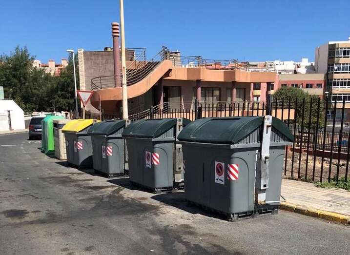 Punto de contenerización de la calle Margarita, en La Garita (Foto TA)