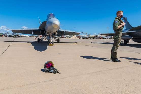 Maniobras militares en el cielo de Telde/Antonio Rico.