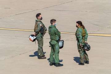 Maniobras militares en el cielo de Telde/Antonio Rico.