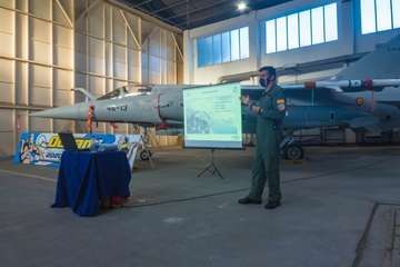 Maniobras militares en el cielo de Telde/Antonio Rico.