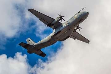 Maniobras militares en el cielo de Telde/Antonio Rico.