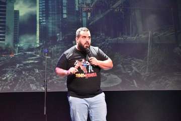 Espectáculo Pólvora del humorista grancanario Kike Pérez en Telde/Antonio Alí y TA.