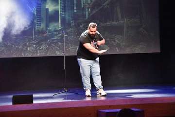 Espectáculo Pólvora del humorista grancanario Kike Pérez en Telde/Antonio Alí y TA.