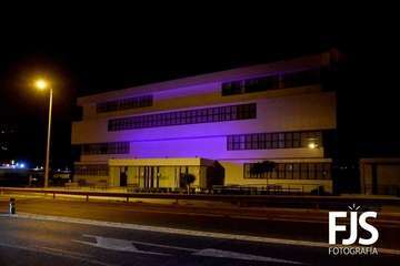 El Cubillo ya luce de violeta contra la violencia de género/F.J.S.