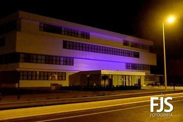 El Cubillo ya luce de violeta contra la violencia de género/F.J.S.