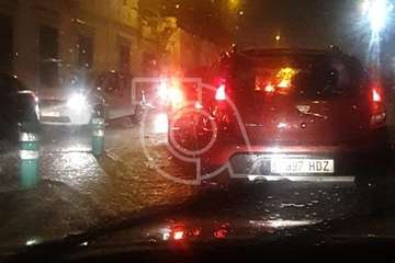  El paso de un frente nuboso deja 7,8 l/m2 en una hora en Telde/TA.